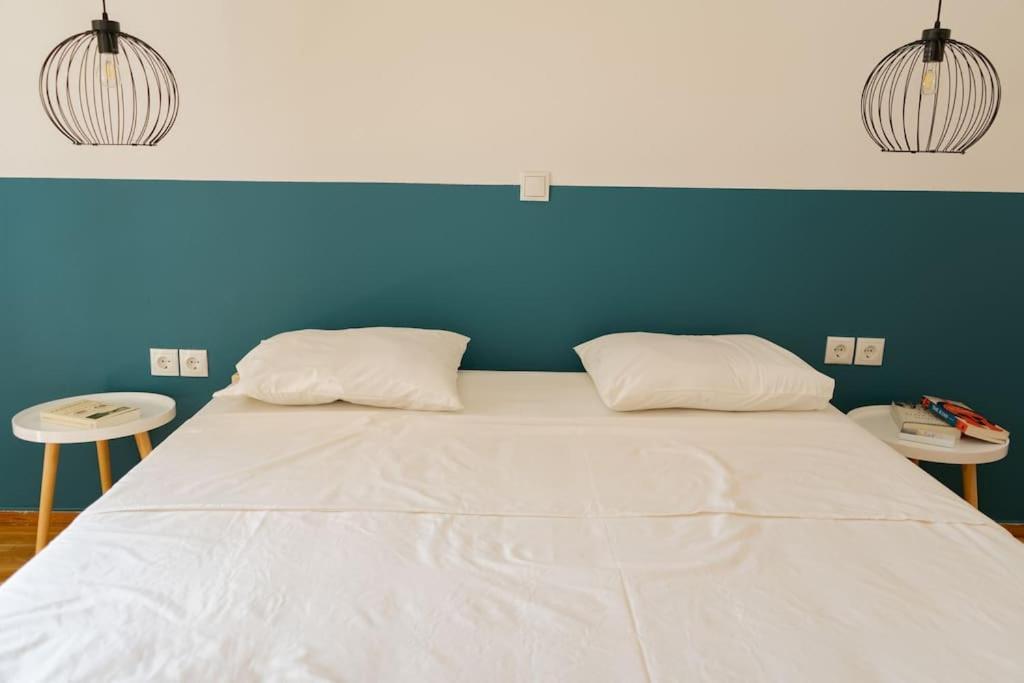 Saffron Apartment In Central Athen Eksteriør bilde