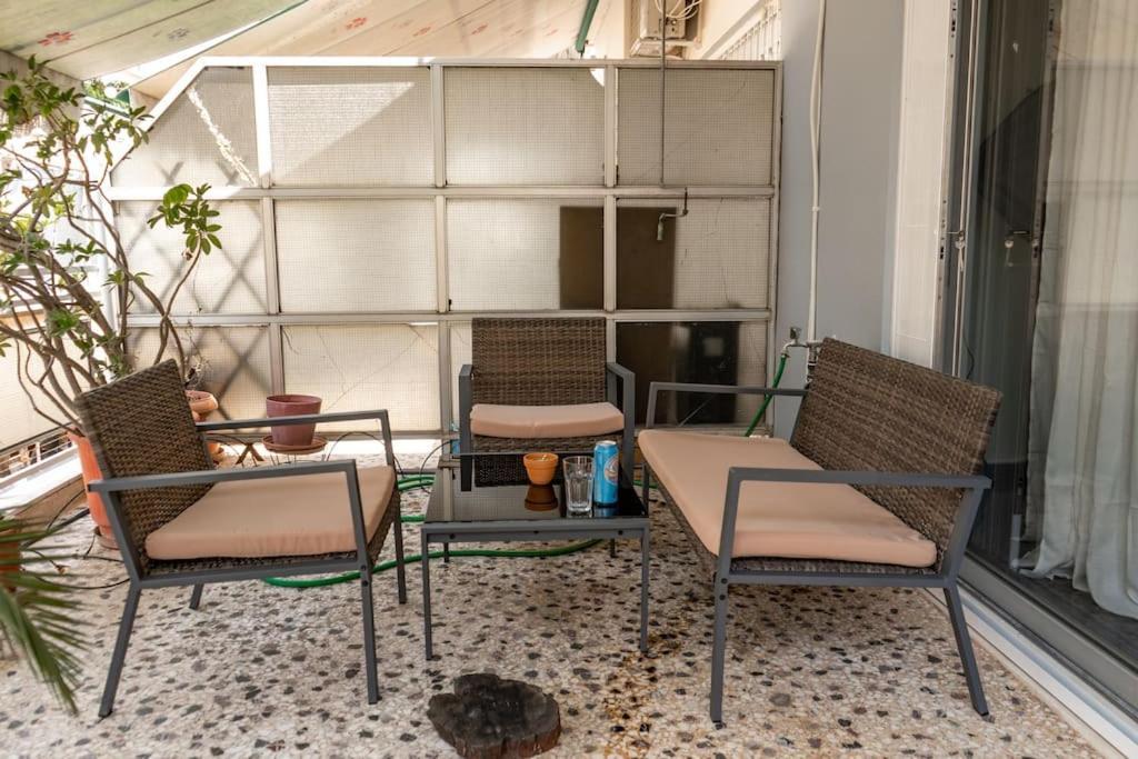 Saffron Apartment In Central Athen Eksteriør bilde